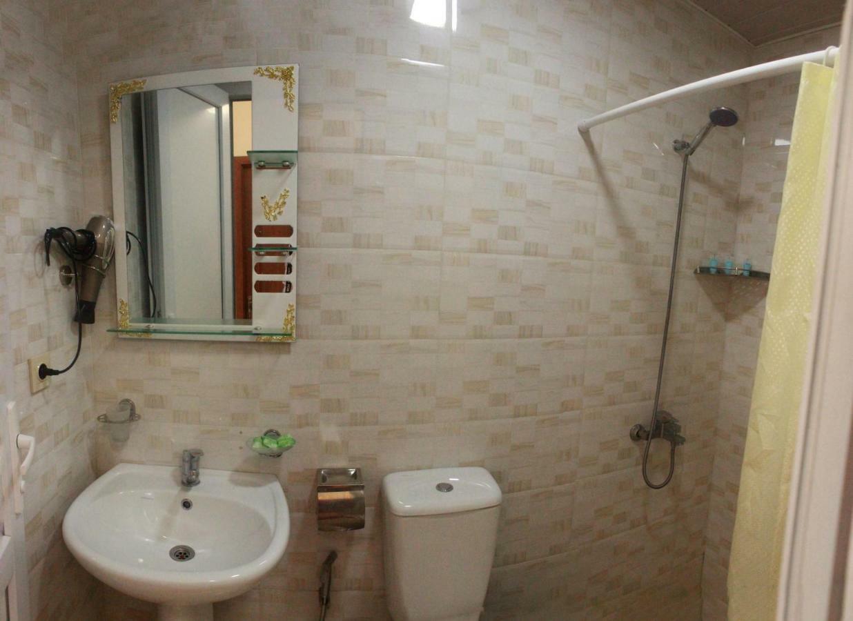 Hotel Tao Batumi Habitación foto